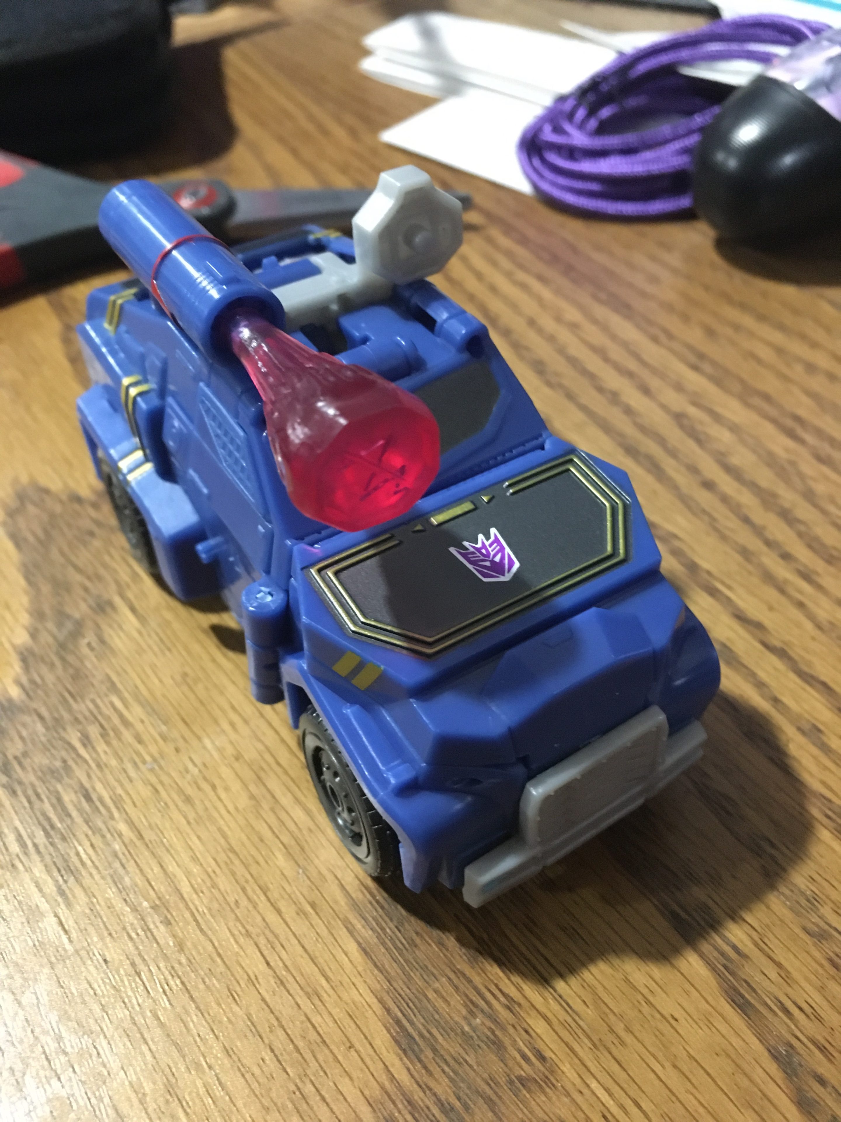 Soundwave car mode