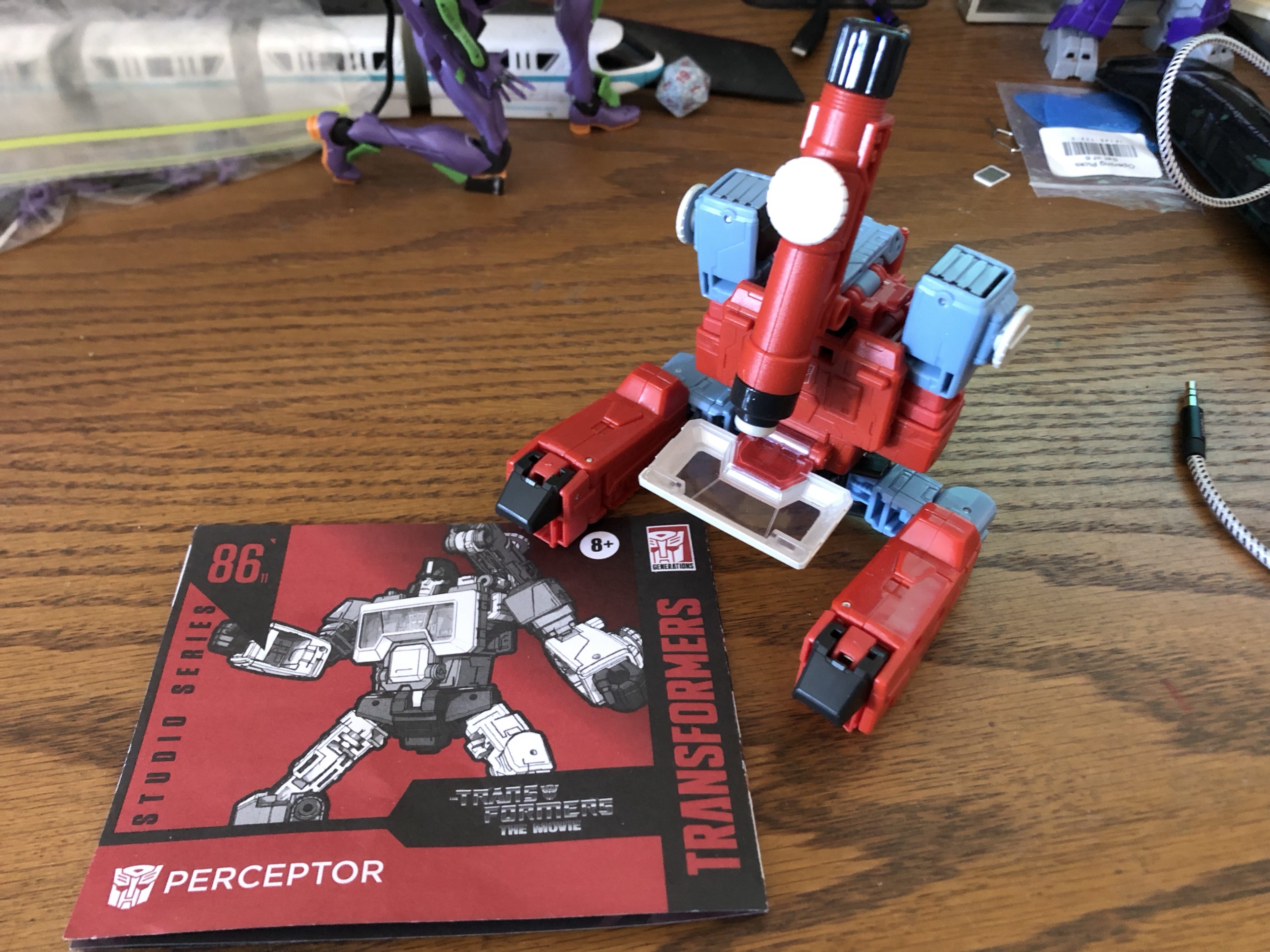 Perceptor toy in microscope mode