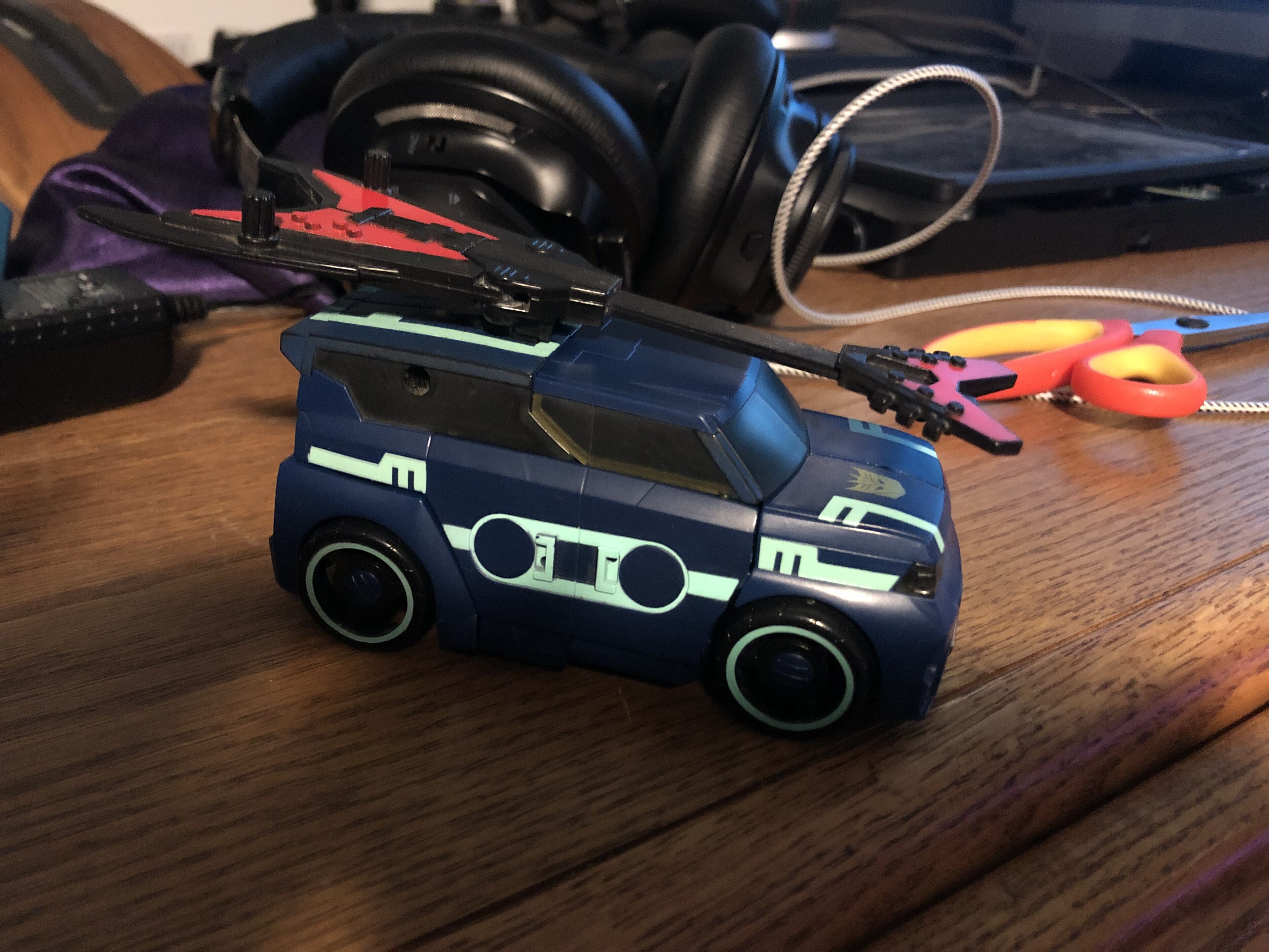 Animated Soundwave in vehicle mode