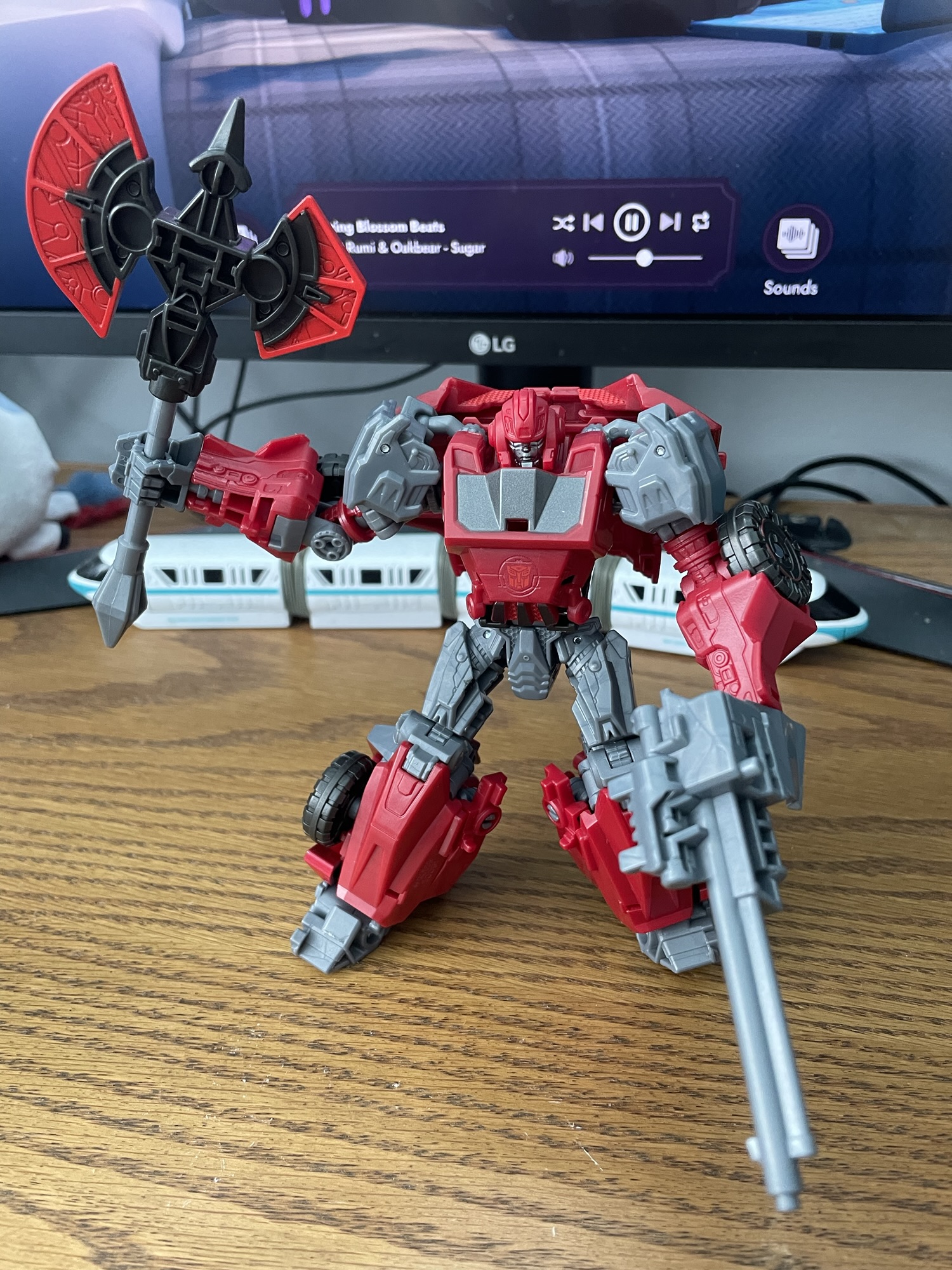 Ironhide in robot mode